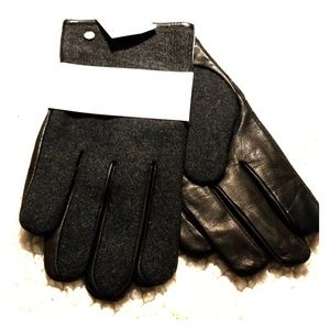 NWT Calvin Klein Gray & Black leather/wool gloves